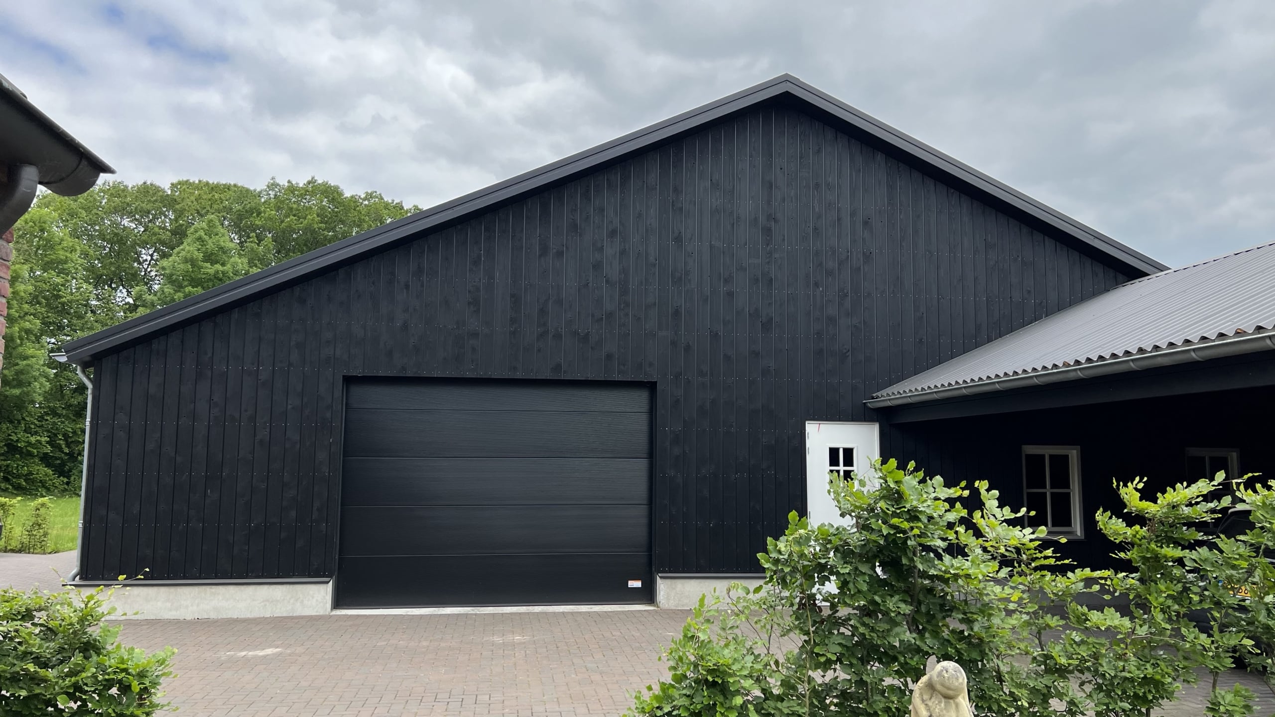 Houten gevelbekleding voor schuur