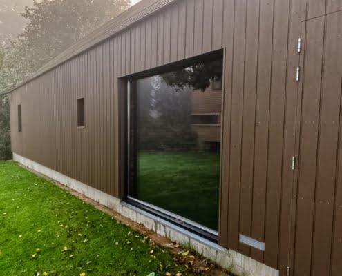 gevelbekleding hout donker