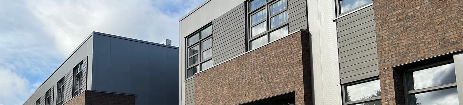 thermisch gemodificeerd vuren houten gevelbekleding van HIB Gevels