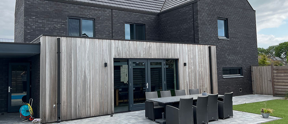 houten-gevelbekleding-vergrijsde-hib-gevels Western Red Cedar vergrijsd voor houten gevelbekleding in Eindhoven