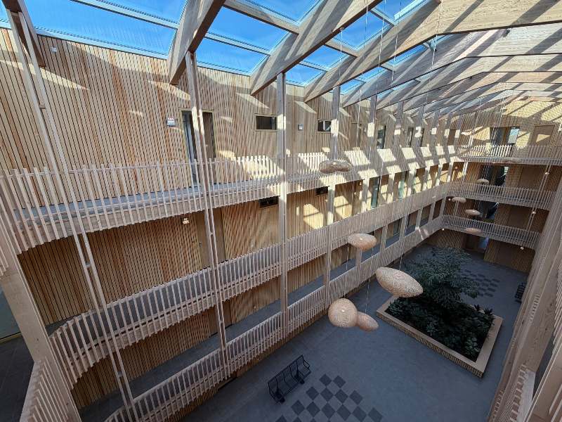 klompenmaker-appartementencomplex-gevelbekleding Appartementencomplex Klompenmaker in Alphen aan den Rijn met houten gevelbekleding